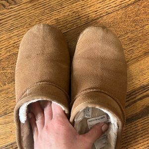 Ugg slides size 8 only worn a few times (tiny bit too small)